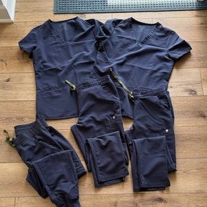 Figs Womens Bundle - faded Navy color